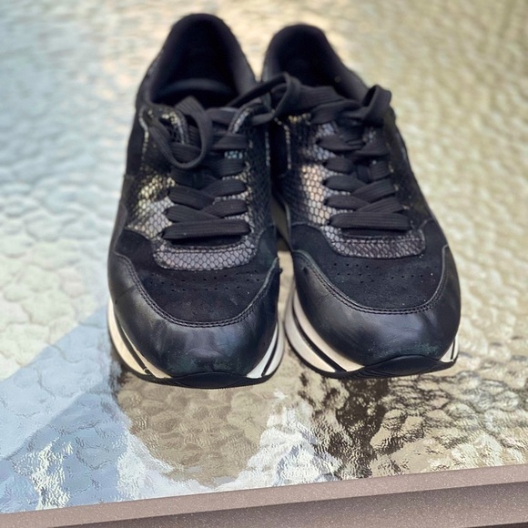 HOGAN Platform sneakers - Picture 8 of 12